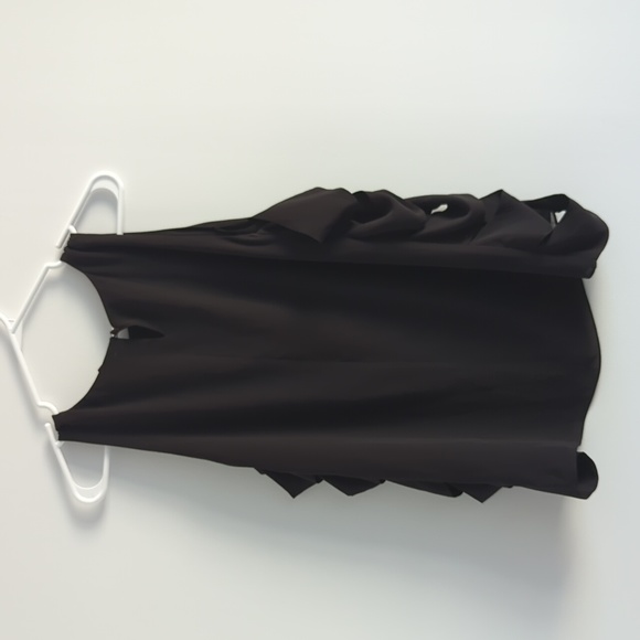 BCBG Sleeveless Blouse - Picture 2 of 6